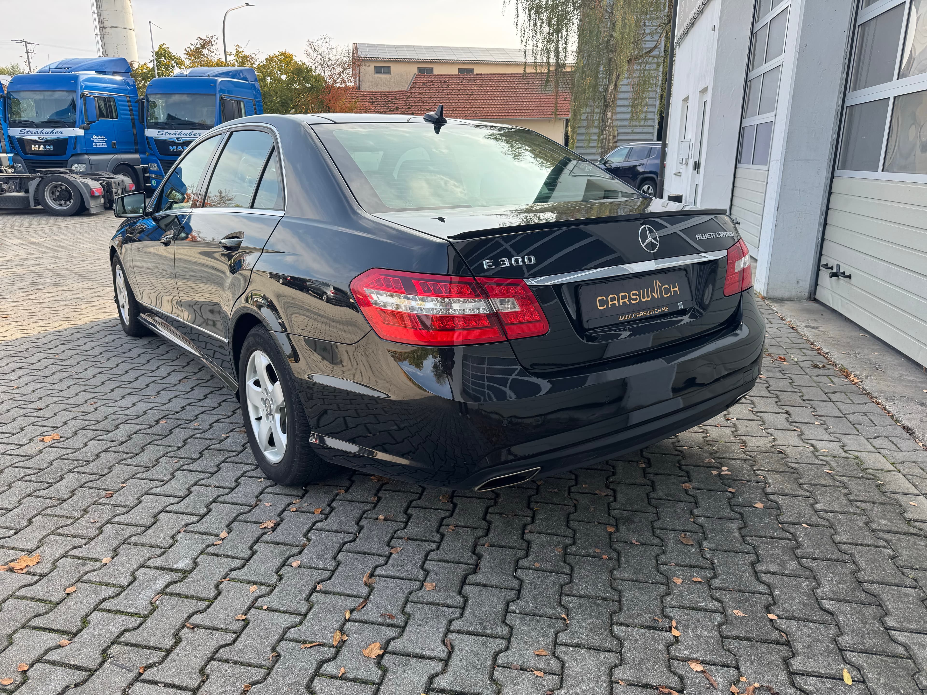 2013 Mercedes-Benz E 300 BlueTEC Hybrid Avantgarde - Thumbnail 4